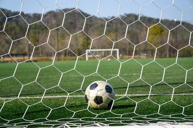 巴萨：踢球很简单，但是踢简单的足球，却很难！.